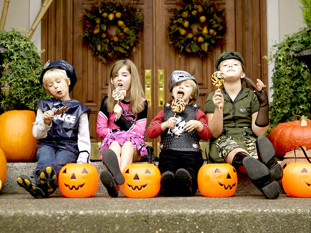 dr. dennis dunne halloween treats