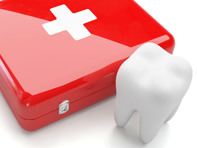 HANDLING A DENTAL EMERGENCY